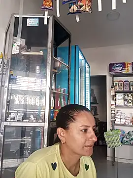 Snapshot of Titiss8921 chatting on 09-23-25, 11:57 Titiss8921 online show from 09-23-25, 11:57