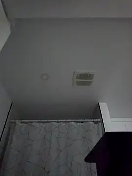 Snapshot of Alxxhot chatting on 04-06-26, 11:22 Alxxhot online show from 04-06-26, 11:22