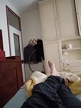 Empi19cm online show from 04-12-26, 04:23