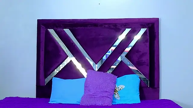 Snapshot of Lushy_sweet chatting on 10-11-25, 02:22 Lushy sweet online show from 10-11-25, 02:22