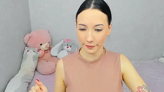 EileenMoores online show from 02-11-26, 07:24