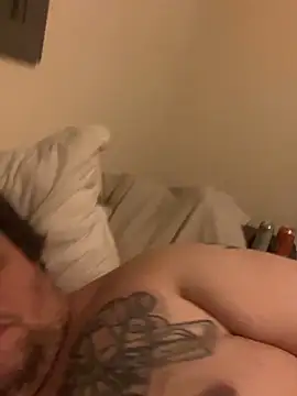 Phill1941 online show from 02-06-26, 01:43