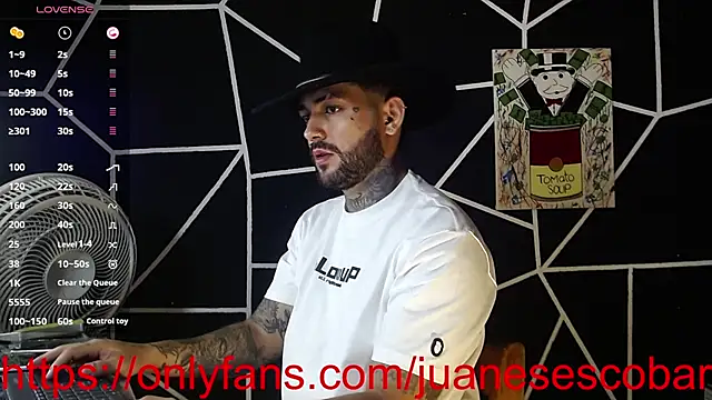 Snapshot of nicolastorres99 chatting on 09-18-25, 03:30 nicolastorres99 online show from 09-18-25, 03:30