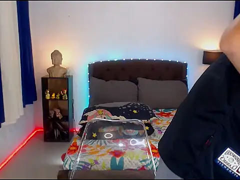 XExtraServiceManX online show from 11-20-25, 02:17