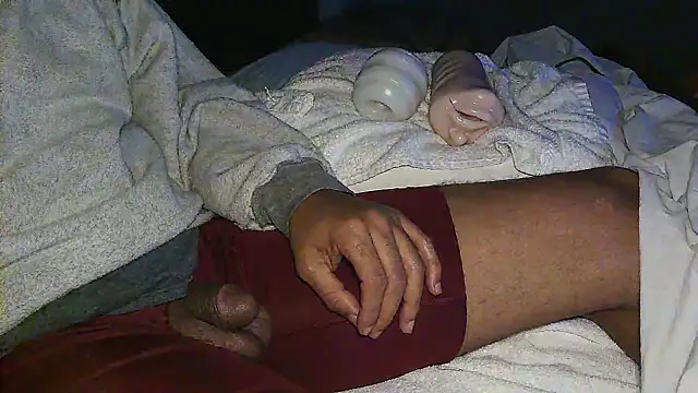 GRiZZLYBONE online show from 11-08-25, 11:21