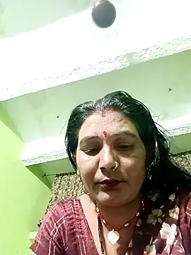 Snapshot of ZIVAA chatting on 06-25-26, 05:06 ZIVAA online show from 06-25-26, 05:06