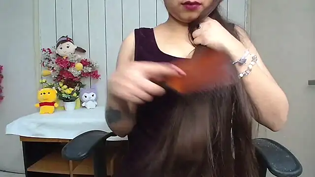 Snapshot of ruby100 chatting on 02-14-26, 11:18 ruby100 online show from 02-14-26, 11:18