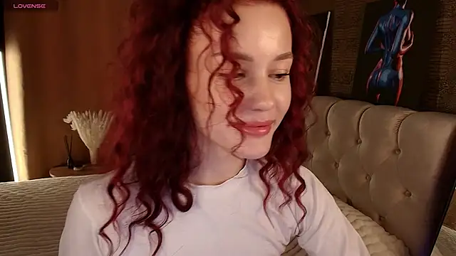Snapshot of Aria_Mila chatting on 06-28-26, 12:22 Aria Mila online show from 06-28-26, 12:22
