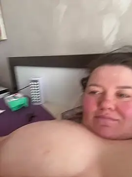 SunnyLeila2101 online show from 03-05-26, 09:05