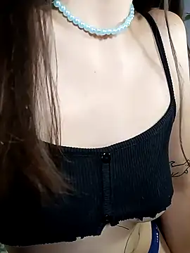 Snapshot of Maia_0 chatting on 12-14-25, 03:17 Maia 0 online show from 12-14-25, 03:17