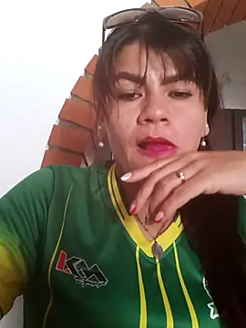 Snapshot of maria_angel11 chatting on 09-18-25, 03:03 maria angel11 online show from 09-18-25, 03:03