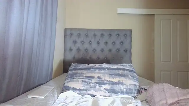 nanababe1 online show from 09-13-25, 09:53