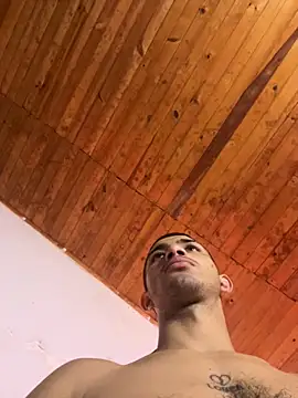 Snapshot of ArturoCardona_ chatting on 10-25-25, 10:56 ArturoCardona online show from 10-25-25, 10:56