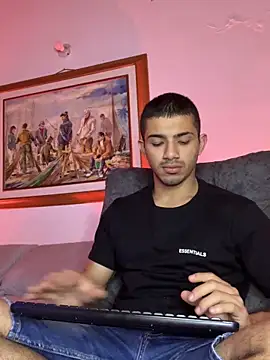 Snapshot of ArturoCardona_ chatting on 10-26-25, 09:59 ArturoCardona online show from 10-26-25, 09:59