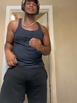 KeYBuMp323 online show from 10-18-25, 03:46