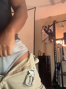 KeYBuMp323 online show from 10-21-25, 02:51