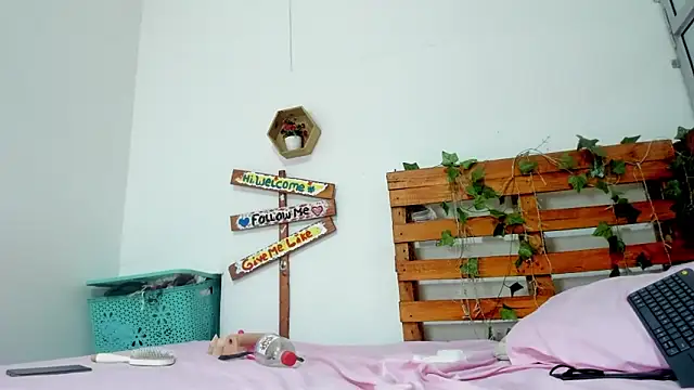 cris dulce online show from 03-25-26, 11:00