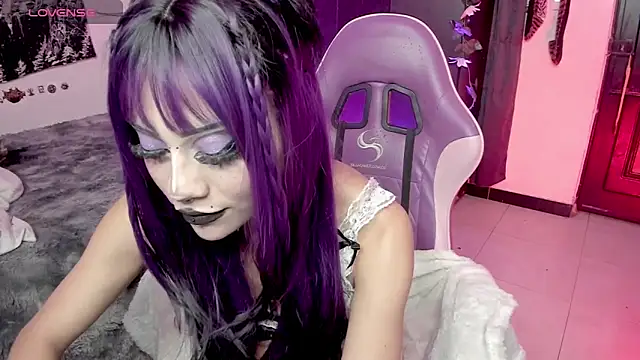 Snapshot of GothKitten666 chatting on 06-14-26, 06:15 GothKitten666 online show from 06-14-26, 06:15