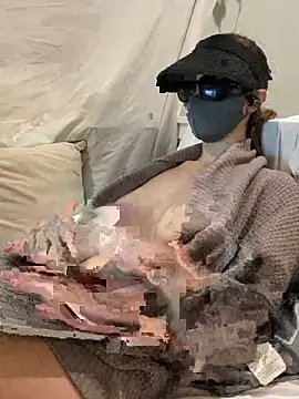 Lilamelon online show from 04-19-26, 10:45