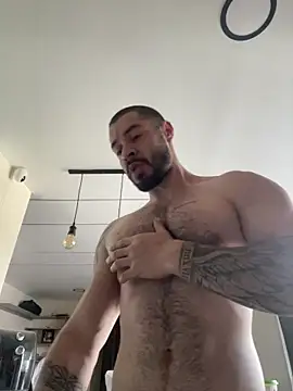 Snapshot of Drake_Cole chatting on 03-15-26, 01:39 Drake Cole online show from 03-15-26, 01:39