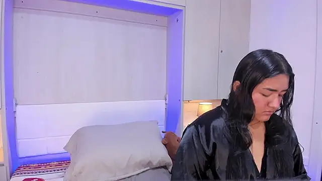 Snapshot of LilyWhitney chatting on 11-20-25, 04:34 LilyWhitney online show from 11-20-25, 04:34