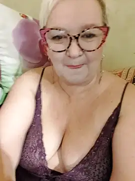 ForgeMeNot51 online show from 11-01-25, 06:04