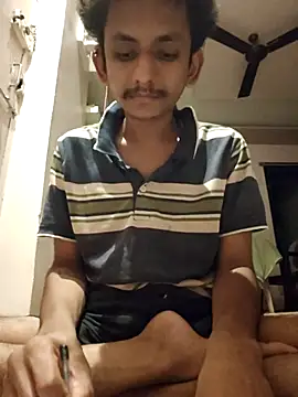 Snapshot of yung_cplz chatting on 09-14-25, 09:14 yung cplz online show from 09-14-25, 09:14