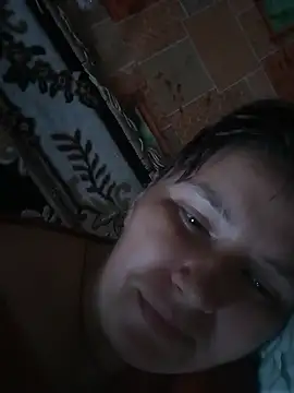 Snapshot of Romashka33011 chatting on 09-19-25, 07:10 Romashka33011 online show from 09-19-25, 07:10