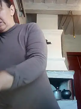 Snapshot of Romashka33011 chatting on 09-25-25, 08:29 Romashka33011 online show from 09-25-25, 08:29