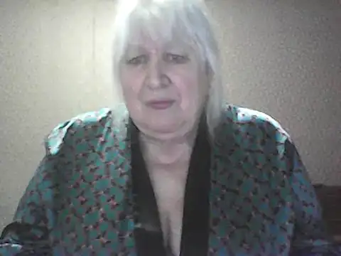 Snapshot of Alexia64231 chatting on 04-17-26, 01:25 Alexia64231 online show from 04-17-26, 01:25