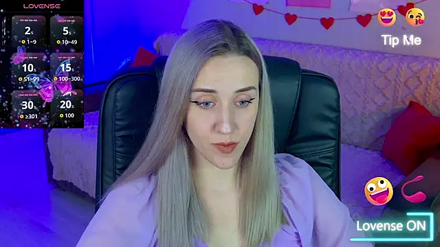 Snapshot of Free_Harmony chatting on 09-28-25, 08:25 Free Harmony online show from 09-28-25, 08:25