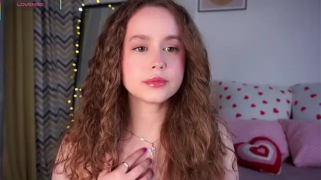 Snapshot of SusannaScholler chatting on 05-11-26, 10:18 SusannaScholler online show from 05-11-26, 10:18