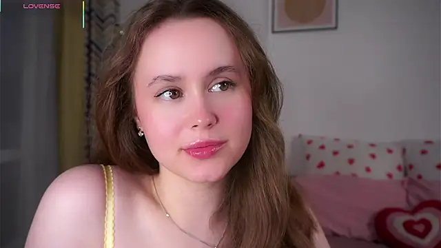 Snapshot of SusannaScholler chatting on 06-03-26, 11:21 SusannaScholler online show from 06-03-26, 11:21
