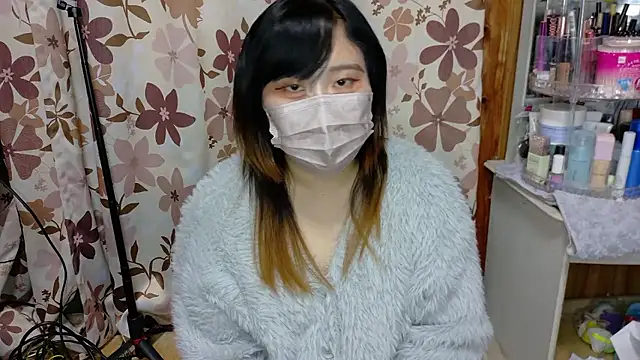 MIKE chan online show from 11-19-25, 02:28