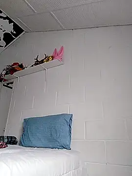 oxxy jean online show from 02-23-26, 12:57