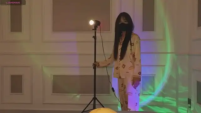      Panda      online show from 03-05-26, 08:27