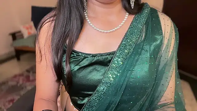 Snapshot of Ms_Seductive07 chatting on 11-04-25, 04:17 Ms Seductive07 online show from 11-04-25, 04:17