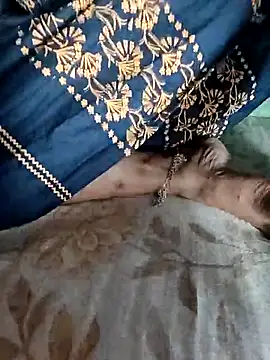 Snapshot of Hotty-Monaa chatting on 11-22-25, 05:01 Hotty-Monaa online show from 11-22-25, 05:01