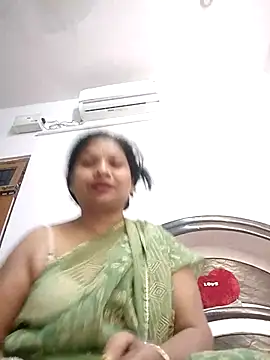 Snapshot of Cute-Janvi20 chatting on 04-20-26, 06:20 Cute-Janvi20 online show from 04-20-26, 06:20