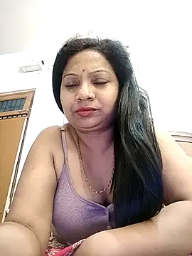 Snapshot of Cute-Janvi20 chatting on 05-06-26, 07:52 Cute-Janvi20 online show from 05-06-26, 07:52