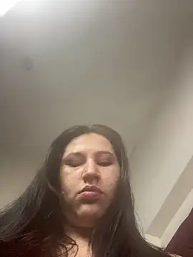 victoriadaniela online show from 11-15-25, 05:16