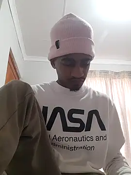 Snapshot of gemini_loops chatting on 09-10-25, 03:23 gemini loops online show from 09-10-25, 03:23