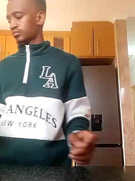 Snapshot of gemini_loops chatting on 10-21-25, 12:50 gemini loops online show from 10-21-25, 12:50