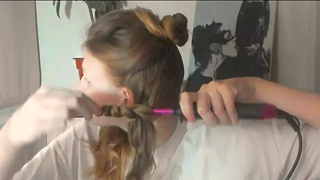 Snapshot of JuliaMuuun chatting on 03-21-26, 07:50 JuliaMuuun online show from 03-21-26, 07:50