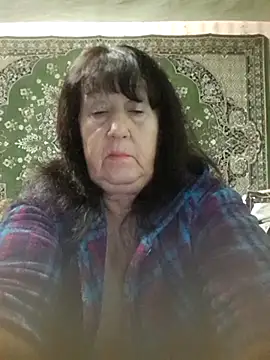 CrystalLime6411 online show from 10-12-25, 04:28