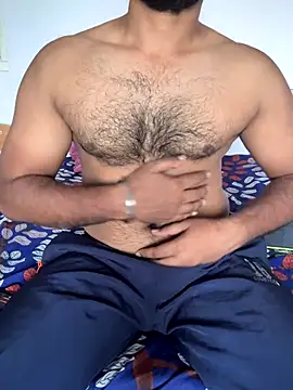 Snapshot of naughty_rocco chatting on 10-05-25, 11:30 naughty rocco online show from 10-05-25, 11:30