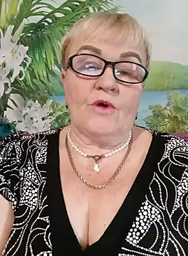 Snapshot of VioletSweet5566 chatting on 09-19-25, 01:45 VioletSweet5566 online show from 09-19-25, 01:45