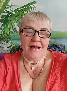 Snapshot of VioletSweet5566 chatting on 10-11-25, 11:09 VioletSweet5566 online show from 10-11-25, 11:09