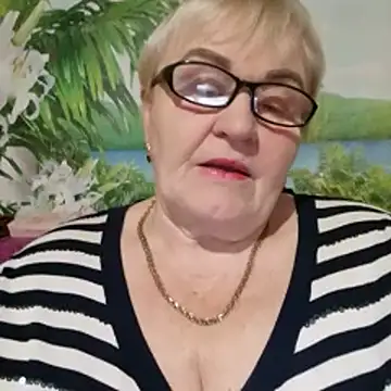 Snapshot of VioletSweet5566 chatting on 10-19-25, 01:34 VioletSweet5566 online show from 10-19-25, 01:34