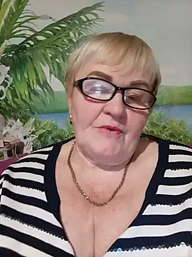 Snapshot of VioletSweet5566 chatting on 11-06-25, 06:42 VioletSweet5566 online show from 11-06-25, 06:42